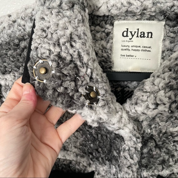 Dylan Cozy Plaid Sherpa Button Up Jacket Black/White Sold on Evereve Size XS - Picture 9 of 13